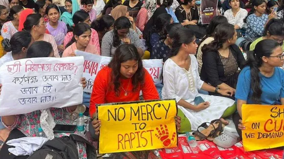 Rape and Murder of Doctor Sparks Nationwide Protests in India (GS Paper 1, Society)