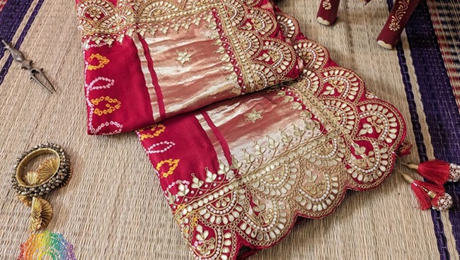 Gujarat’s ‘Gharchola’ Receives Geographical Indication Tag (GS Paper 1, Arts & Culture)